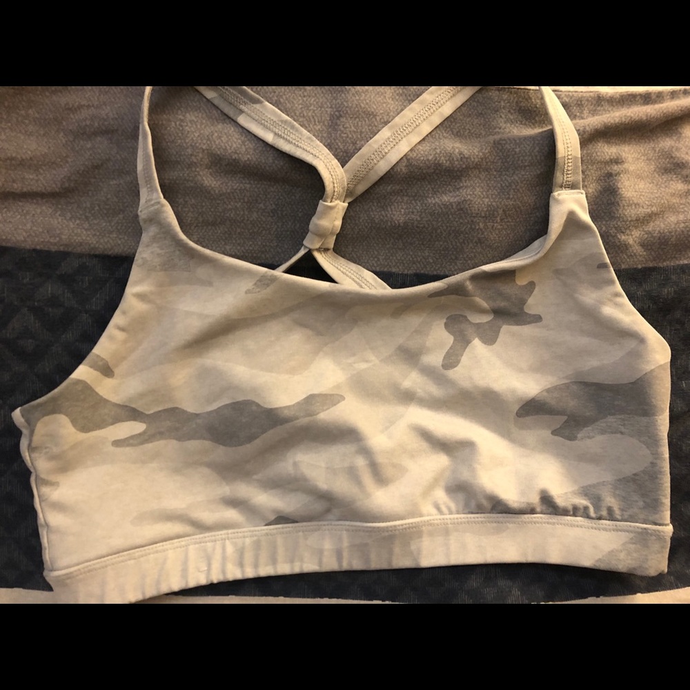 Grey and white camo bra size Large